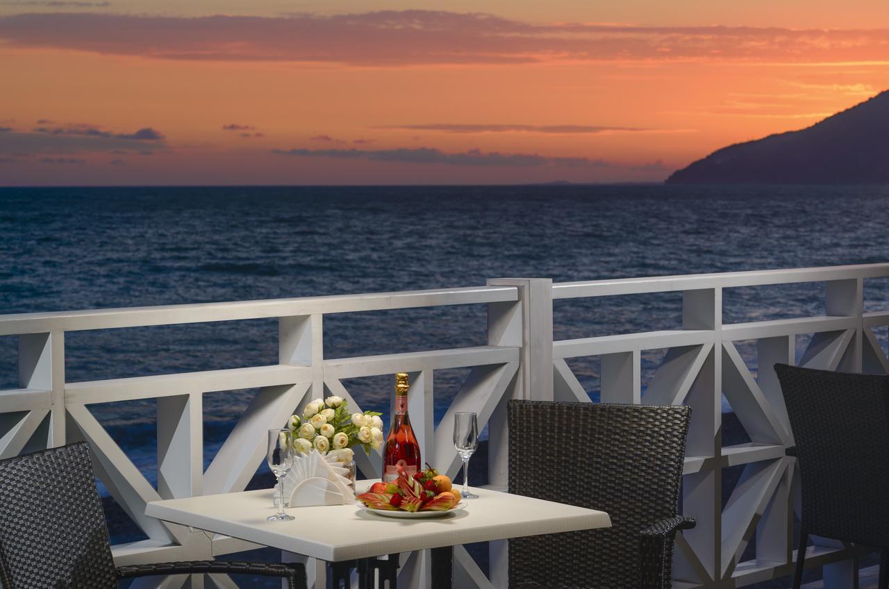 Hotel Cheluskintsev Gagra Luaran gambar