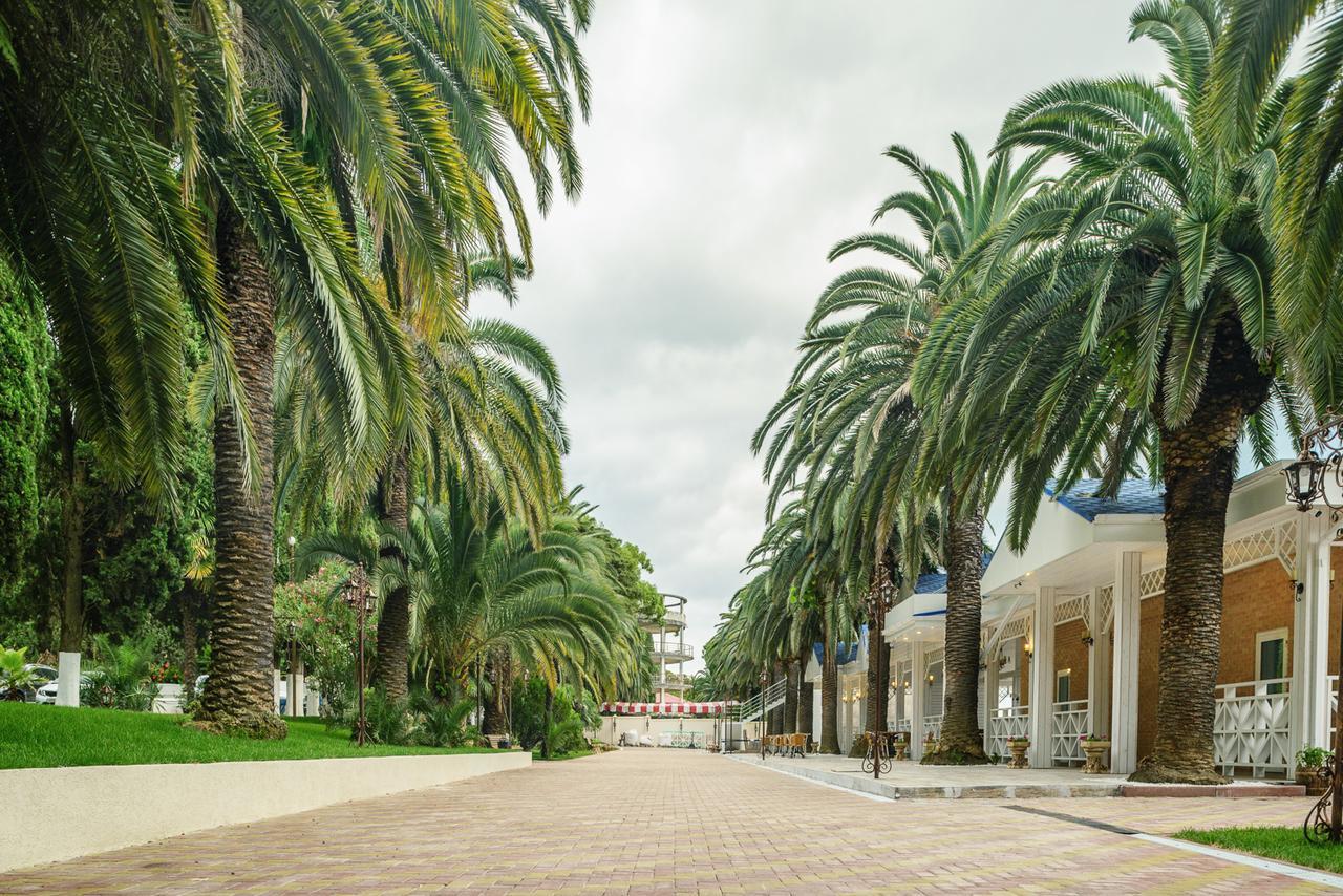Hotel Cheluskintsev Gagra Luaran gambar