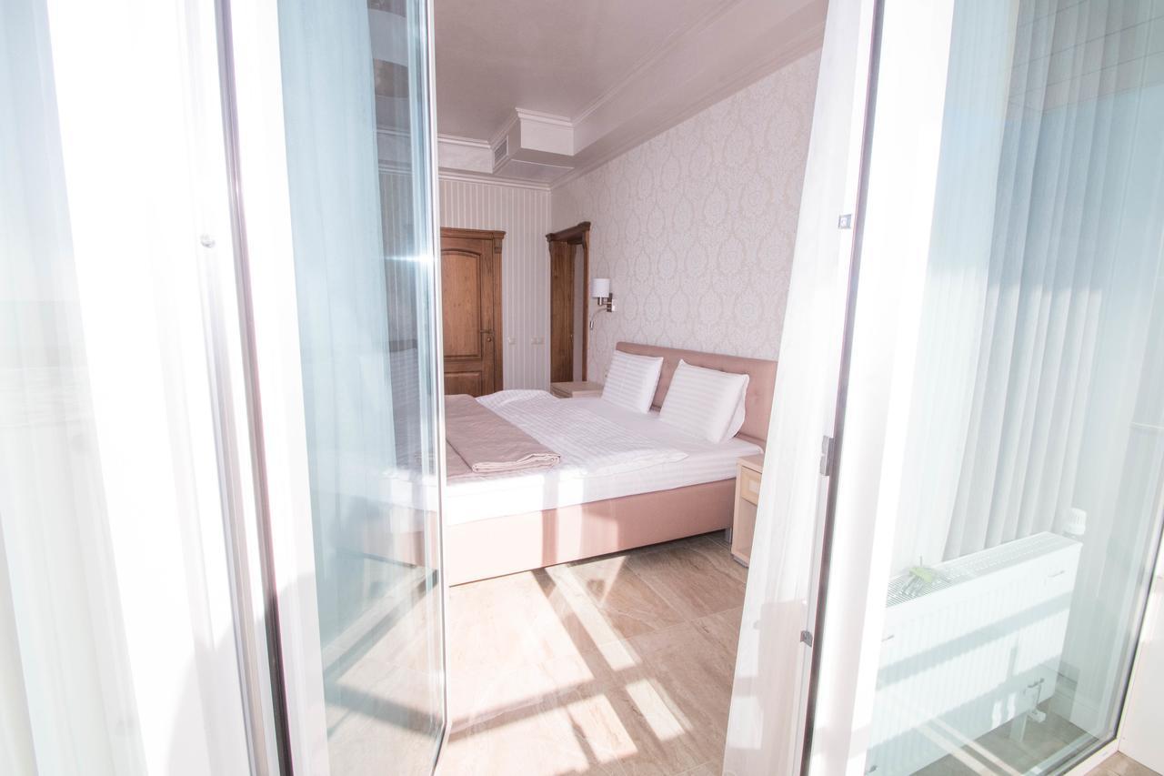 Hotel Cheluskintsev Gagra Luaran gambar