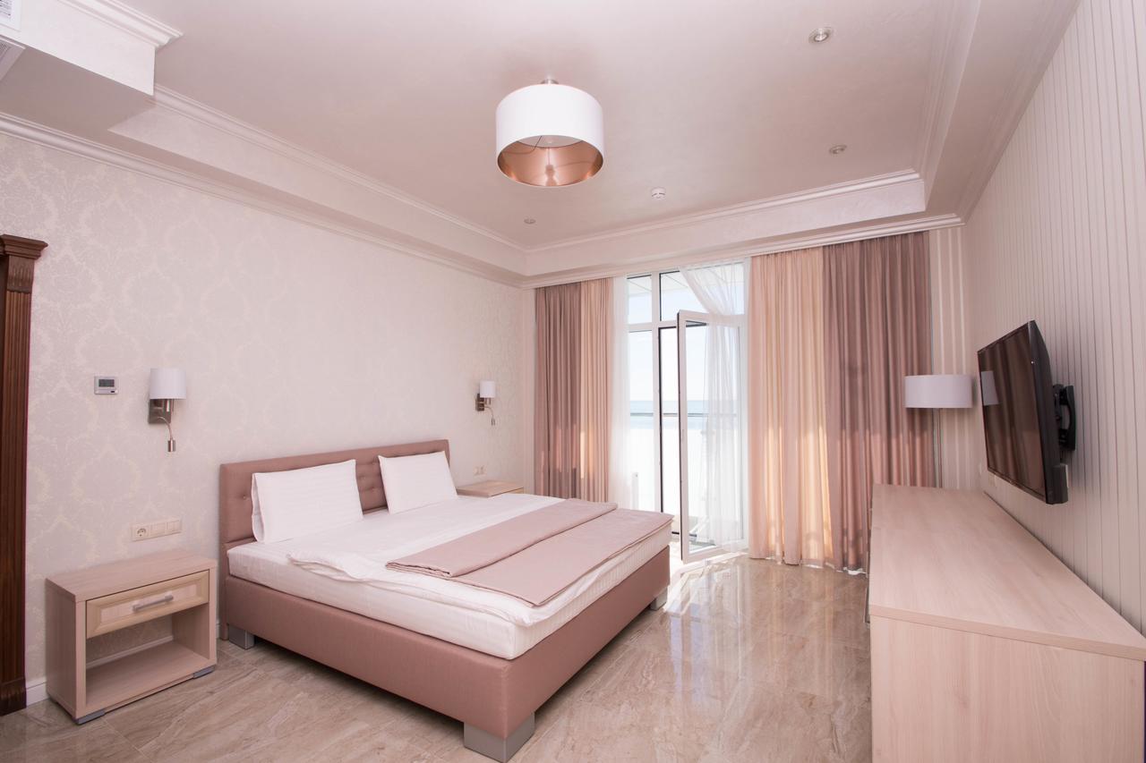Hotel Cheluskintsev Gagra Luaran gambar