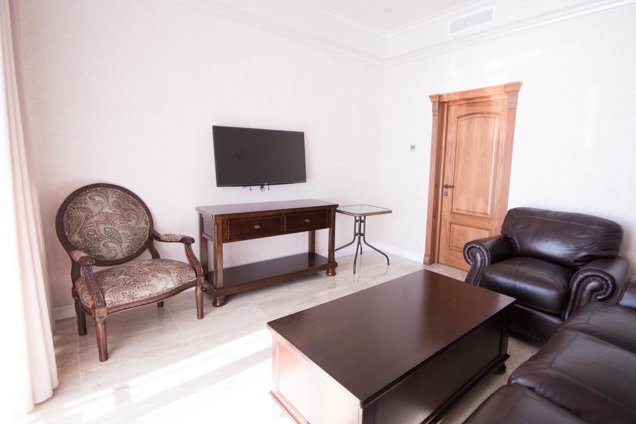 Hotel Cheluskintsev Gagra Luaran gambar