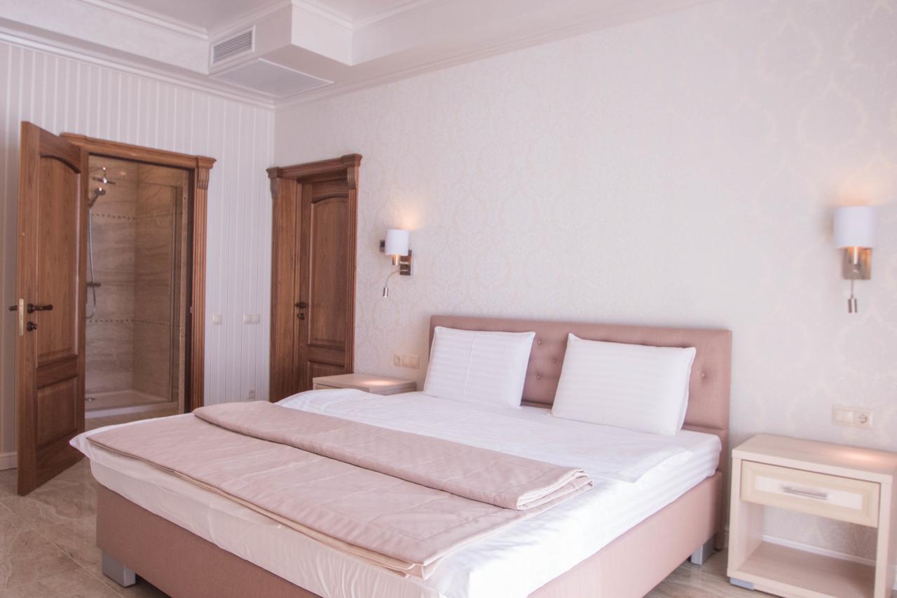 Hotel Cheluskintsev Gagra Luaran gambar