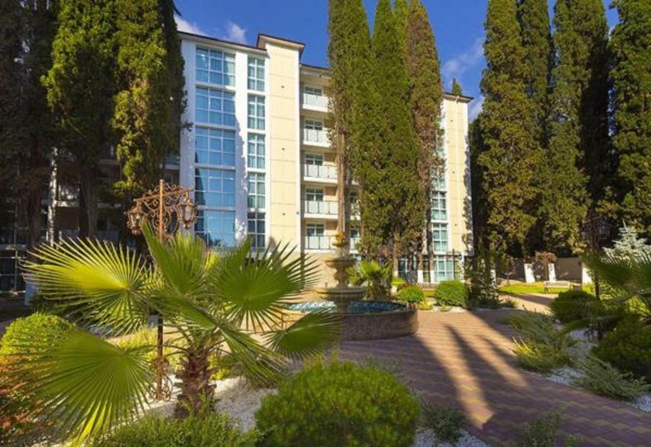 Hotel Cheluskintsev Gagra Luaran gambar