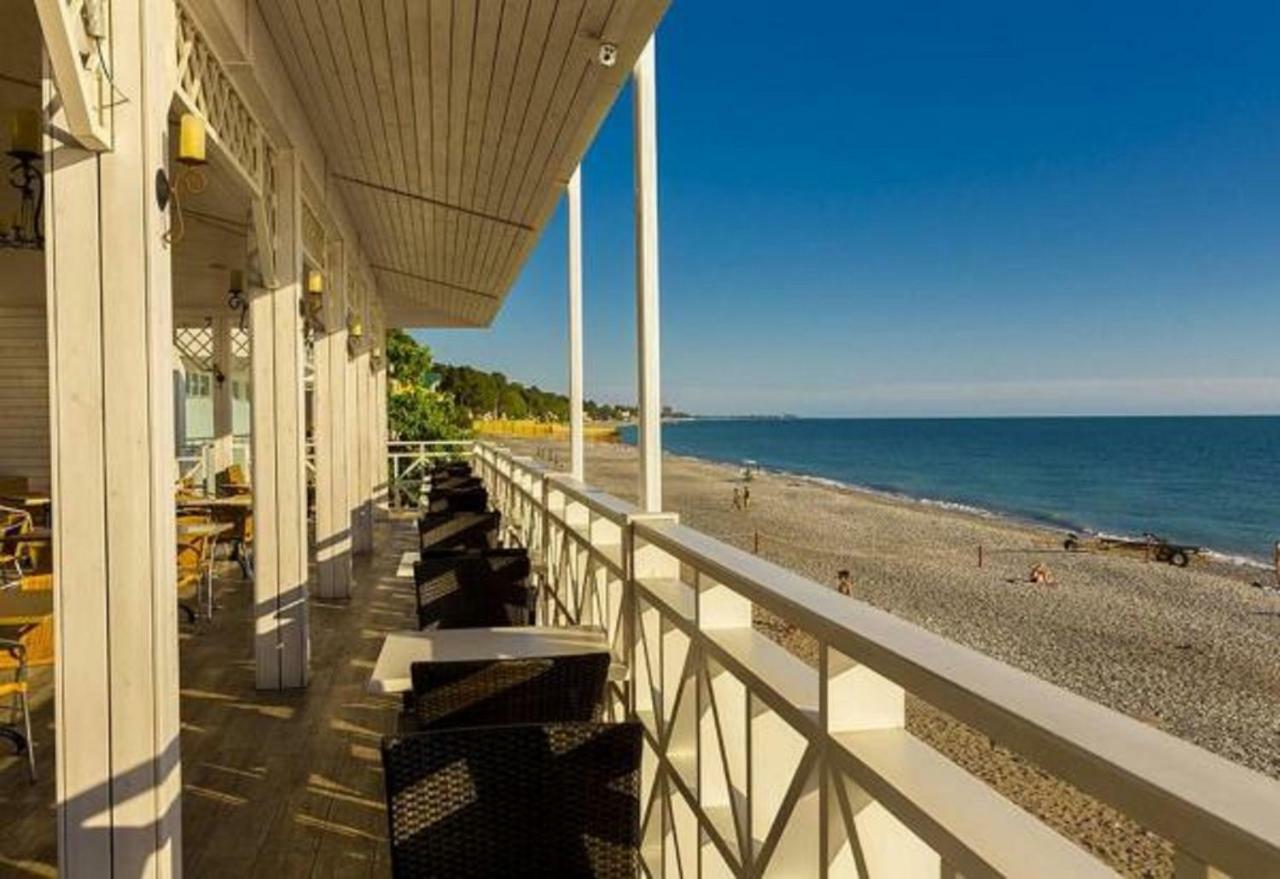 Hotel Cheluskintsev Gagra Luaran gambar